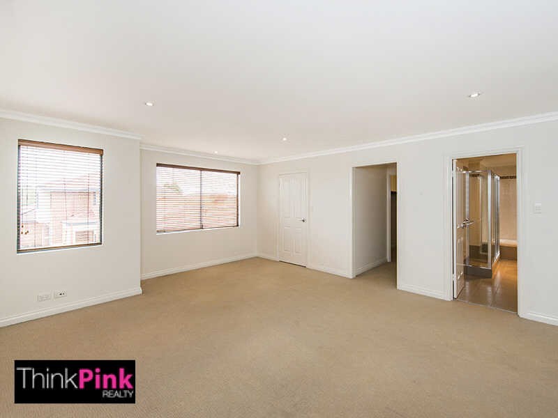 3/288 Fulham Street, Cloverdale WA 6105