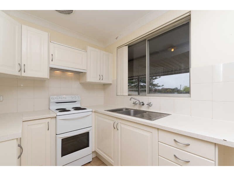 289 Knutsford Avenue, Kewdale WA 6105