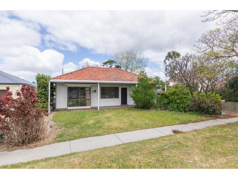 74 Armadale Road, Rivervale WA 6103