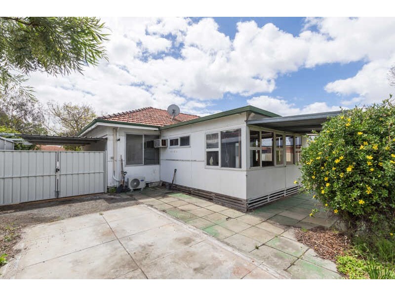74 Armadale Road, Rivervale WA 6103