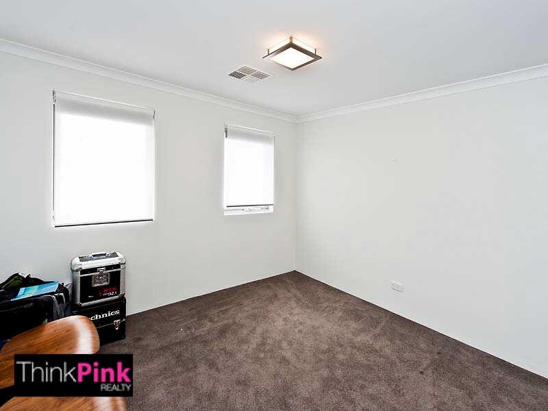 98 Sunbury Road, Victoria Park WA 6100