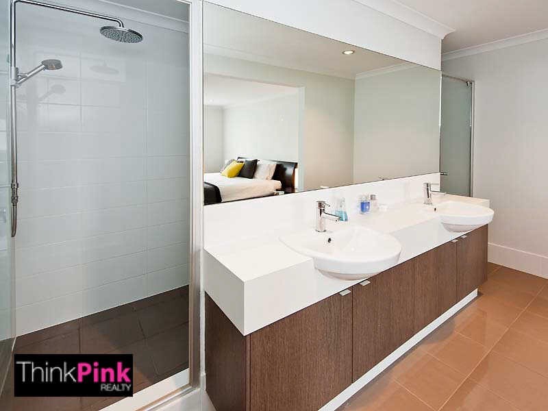 98 Sunbury Road, Victoria Park WA 6100