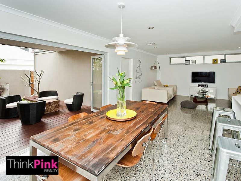 98 Sunbury Road, Victoria Park WA 6100