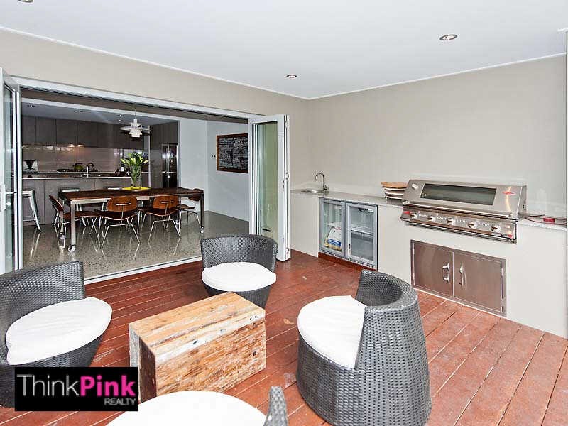 98 Sunbury Road, Victoria Park WA 6100