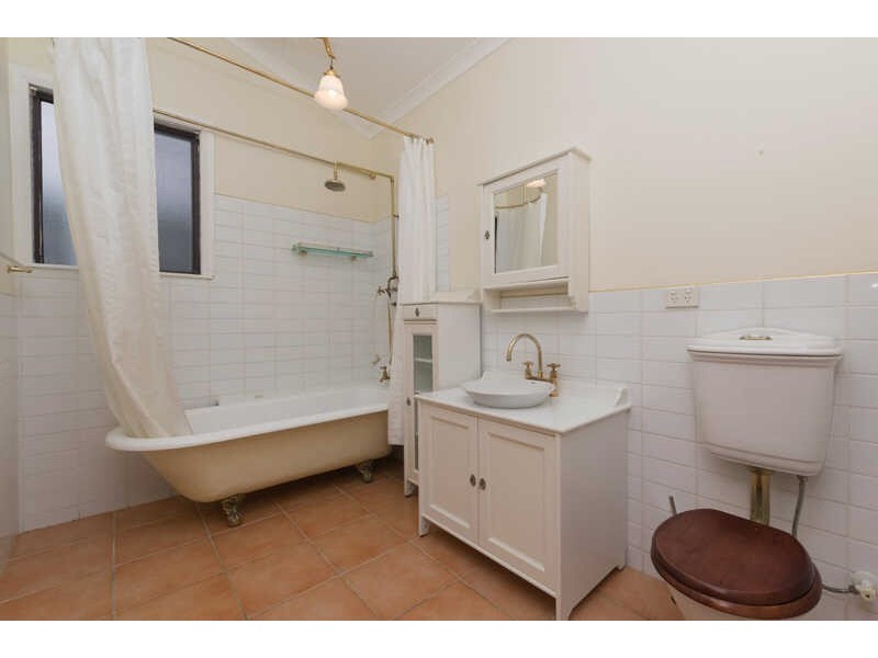 20 Cardiff Street, East Victoria Park WA 6101