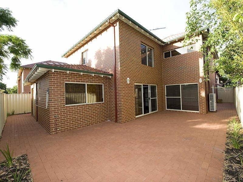 32C Colombo St, Victoria Park WA 6100