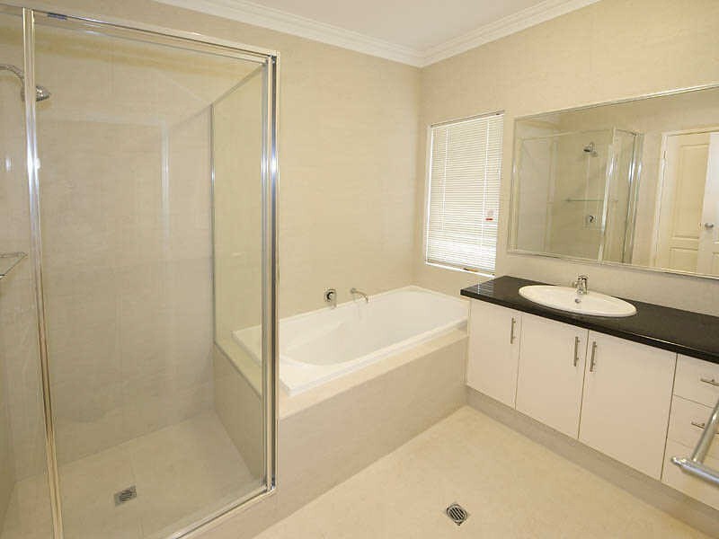 32C Colombo St, Victoria Park WA 6100