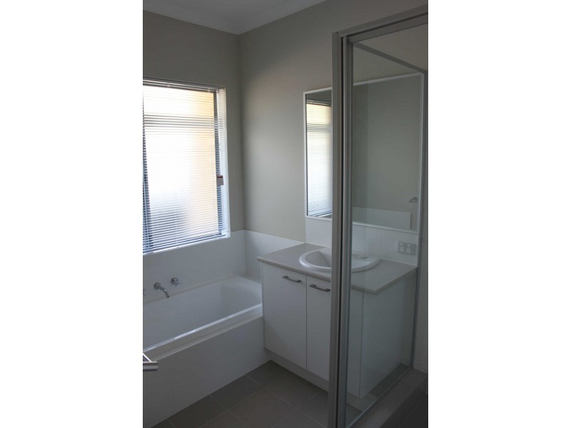 21A Paterson Road, Kewdale WA 6105