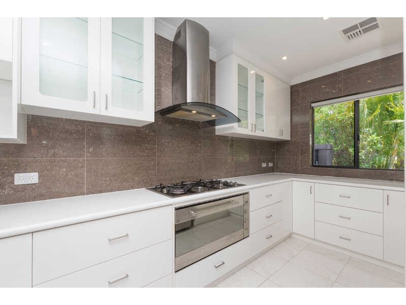 9 Adelina Street, Wilson WA 6107