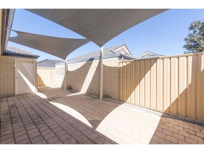 1/ 250 George St, Queens Park WA 6107