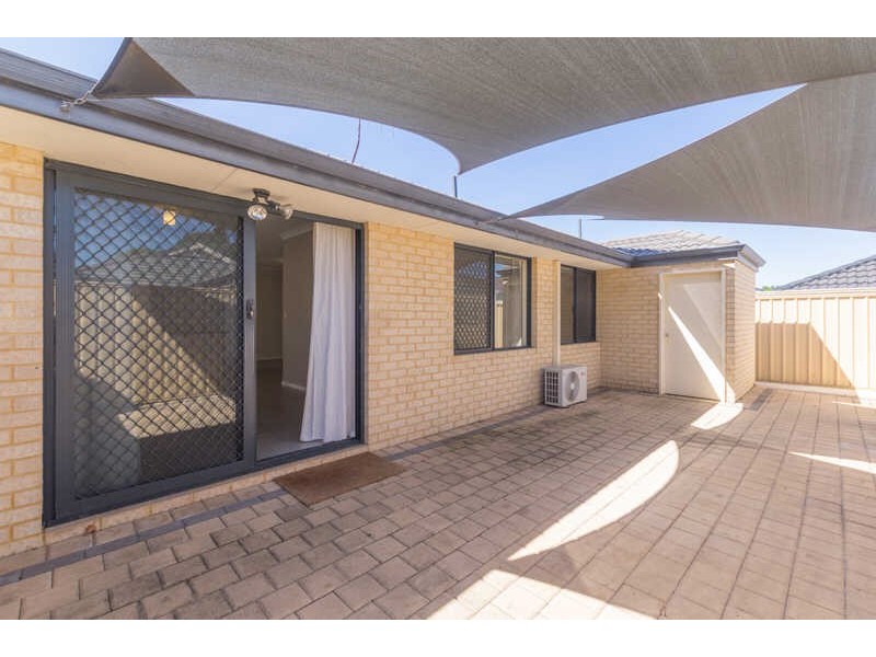 1/ 250 George St, Queens Park WA 6107
