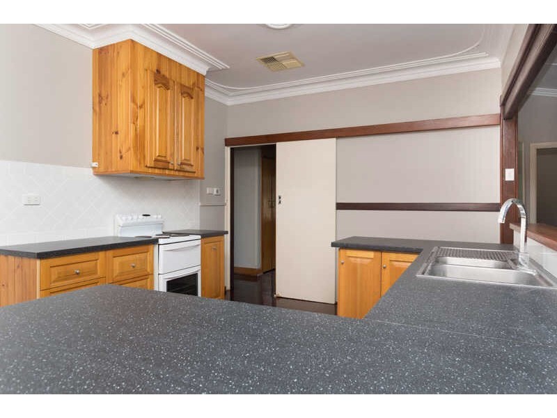 3 Williamson Avenue, Belmont WA 6104