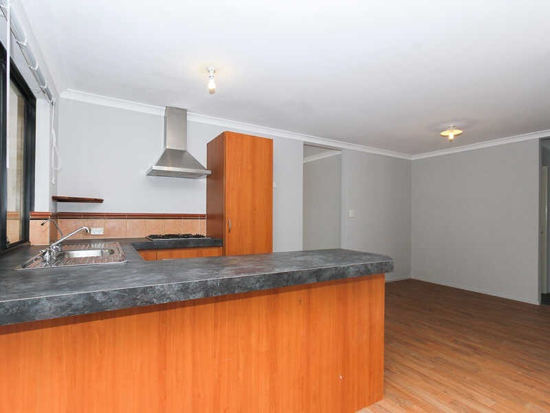 4 Cheltenham Court, Redcliffe WA 6104