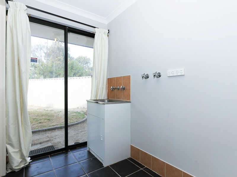 4 Cheltenham Court, Redcliffe WA 6104