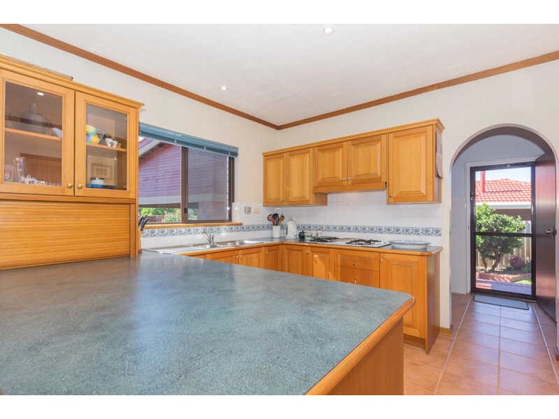 5 Damepattie Drive, Willetton WA 6155