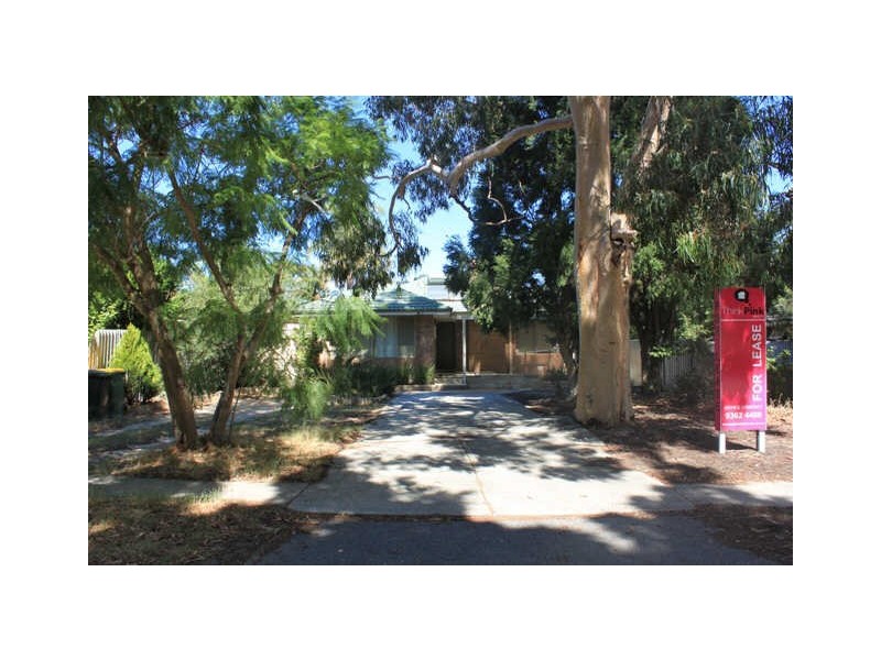 5 Harewood Street, Forrestfield WA 6058