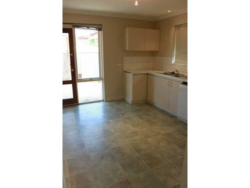 5 Harewood Street, Forrestfield WA 6058