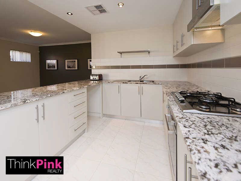 4/194 Surrey Road, Rivervale WA 6103