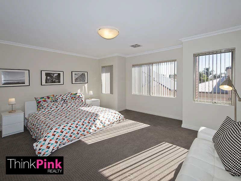 4/194 Surrey Road, Rivervale WA 6103