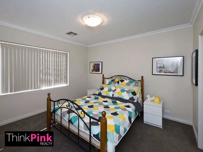 4/194 Surrey Road, Rivervale WA 6103