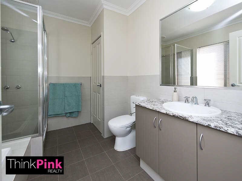 4/194 Surrey Road, Rivervale WA 6103