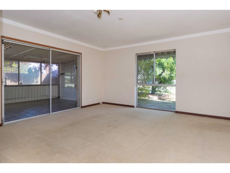 12 Harley Street, Belmont WA 6104