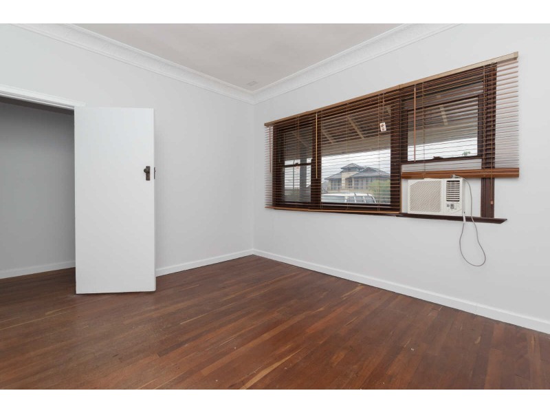 77 Enfield Street, Lathlain WA 6100