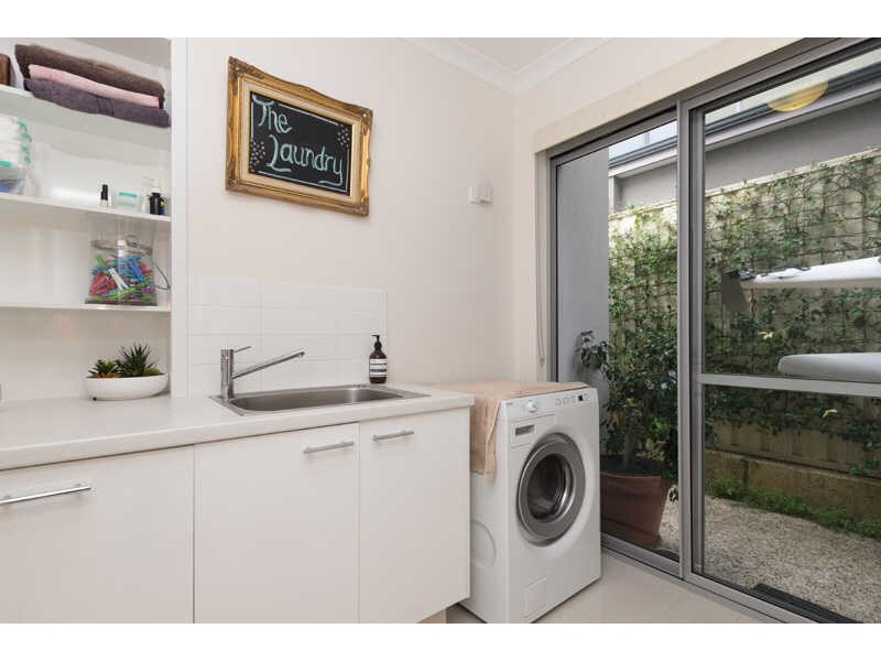 15 Gladstone Road, Rivervale WA 6103