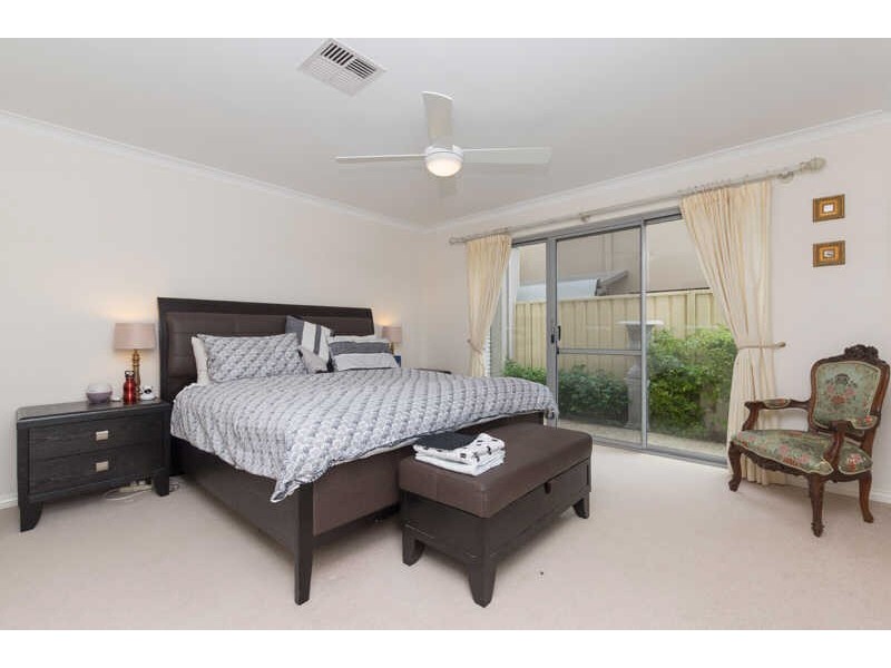 15 Gladstone Road, Rivervale WA 6103