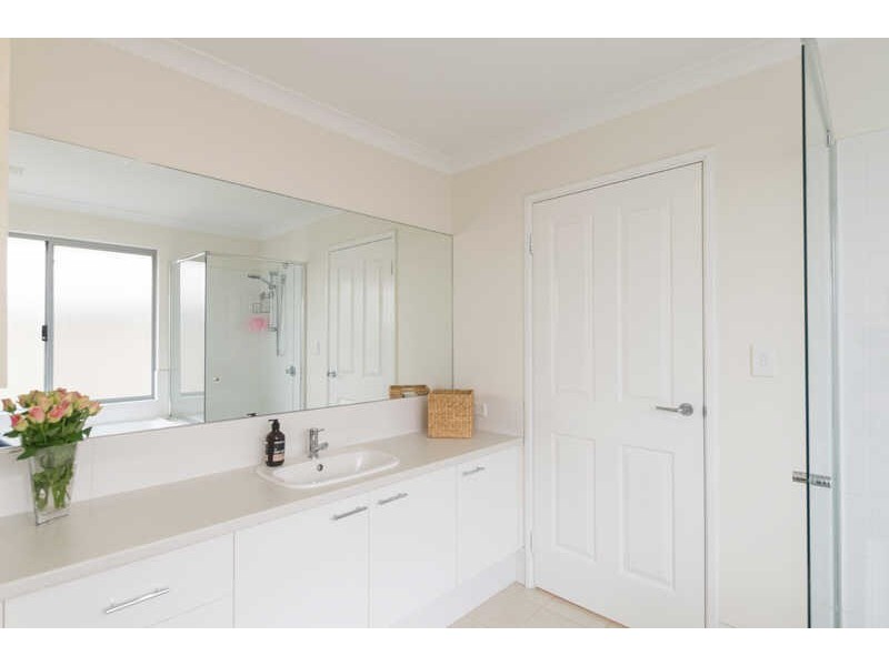 15 Gladstone Road, Rivervale WA 6103