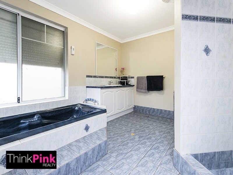 17 De Grey Retreat, Jane Brook WA 6056