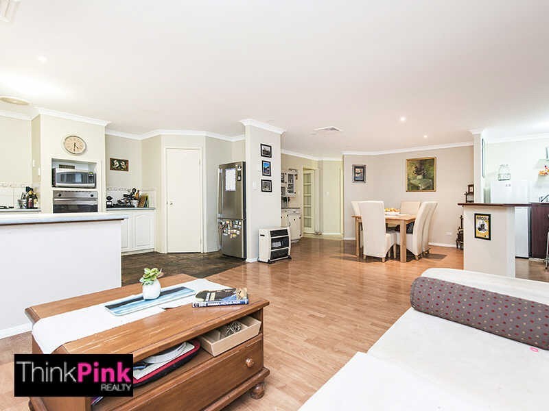 17 De Grey Retreat, Jane Brook WA 6056