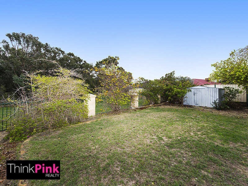 17 De Grey Retreat, Jane Brook WA 6056