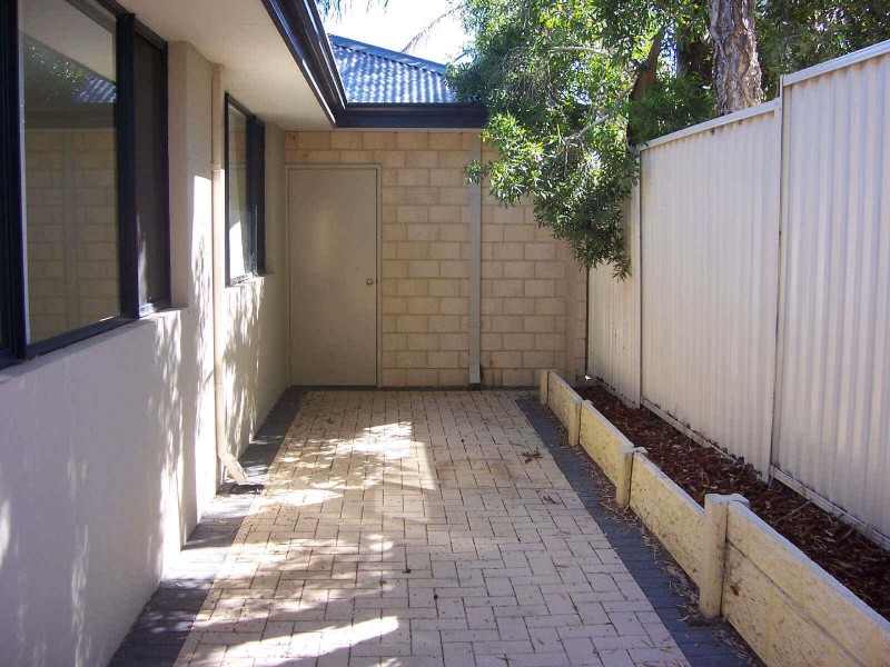 17A Harman Street, Belmont WA 6104