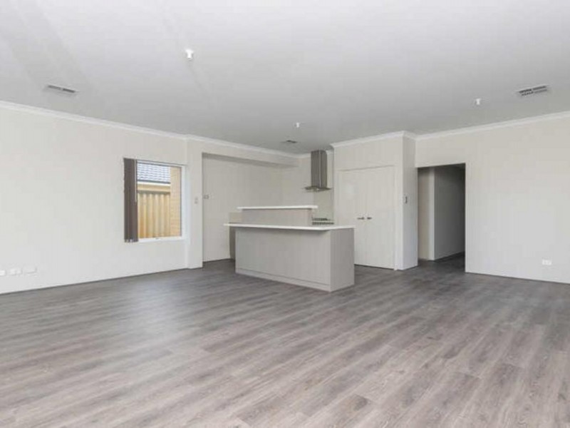 90 Keane Street, Cloverdale WA 6105