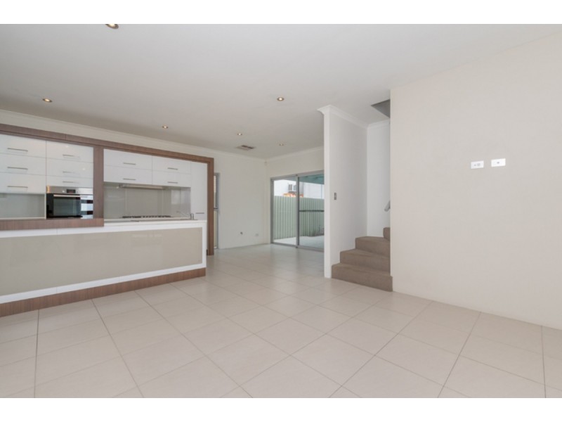 2/60 Gardiner Street, Belmont WA 6104