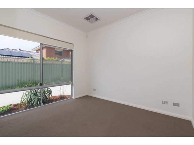 2/60 Gardiner Street, Belmont WA 6104