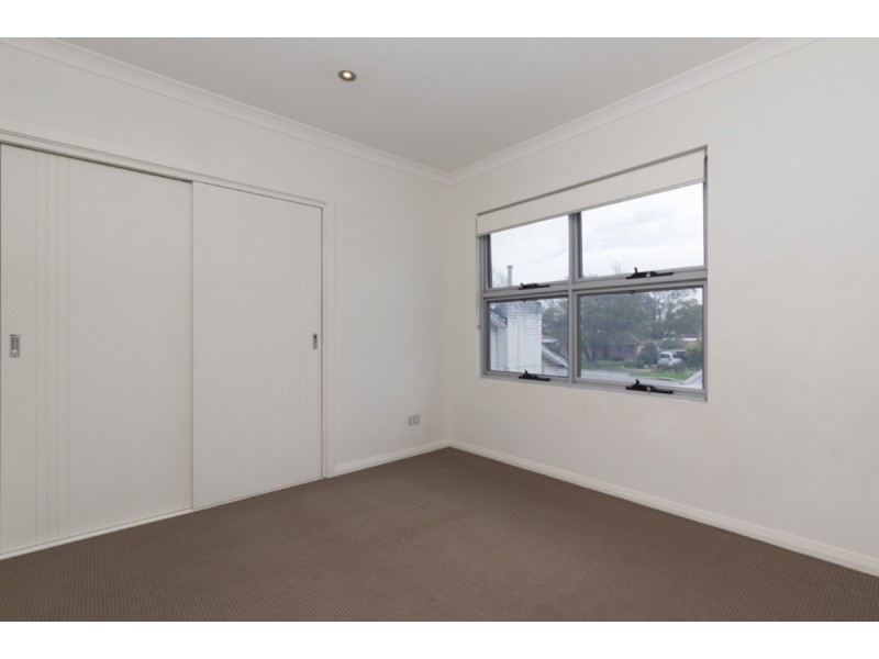 2/60 Gardiner Street, Belmont WA 6104