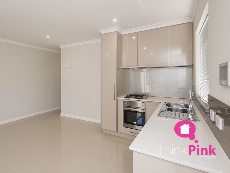 2/316 Hardey Road, Cloverdale WA 6105