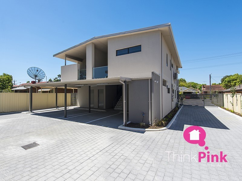 2/316 Hardey Road, Cloverdale WA 6105