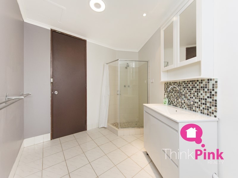 221/54 Nannine Place, Rivervale WA 6103