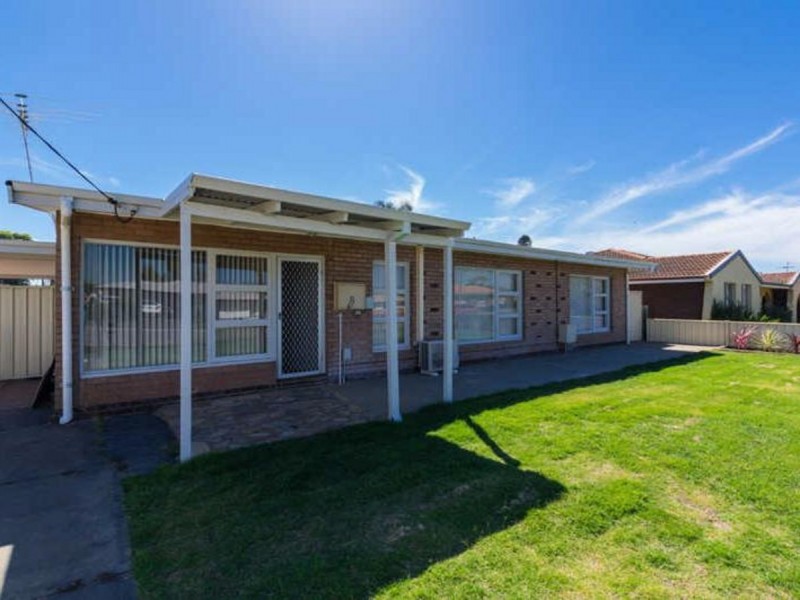 8 Maria Street, Dudley Park WA 6210