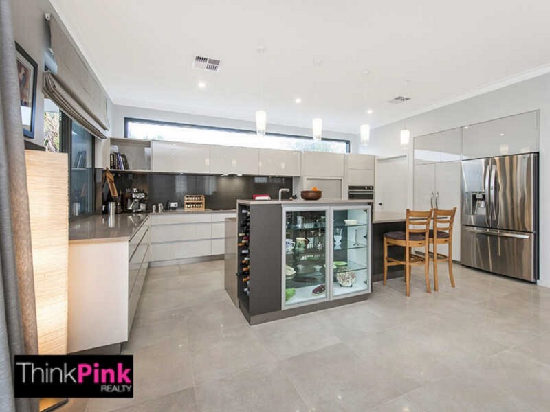 167 Knutsford Avenue, Rivervale WA 6103