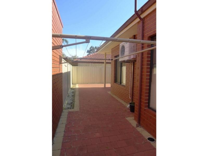 9A Tuckett Street, Carlisle WA 6101