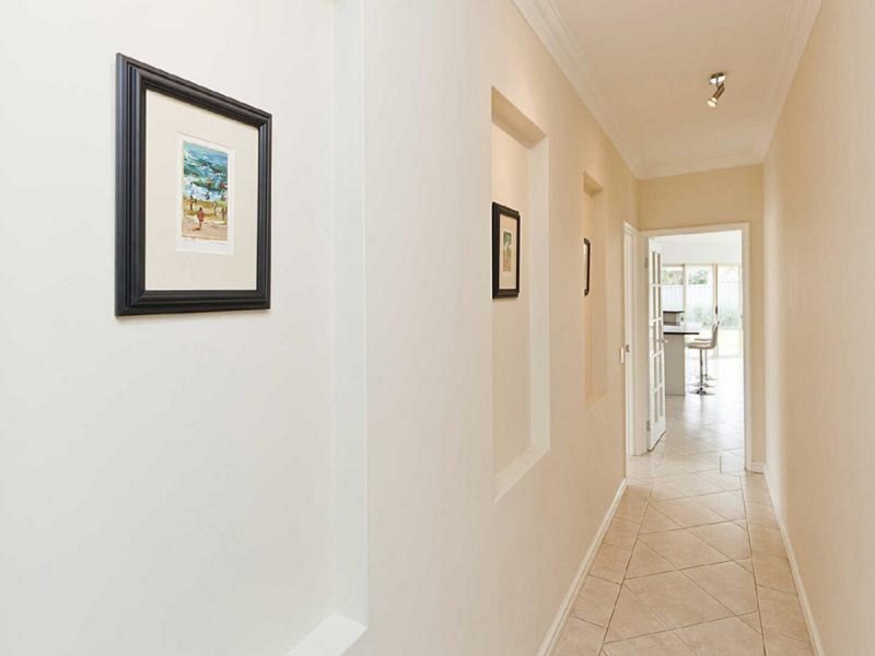 5 Stanton Road, Redcliffe WA 6104