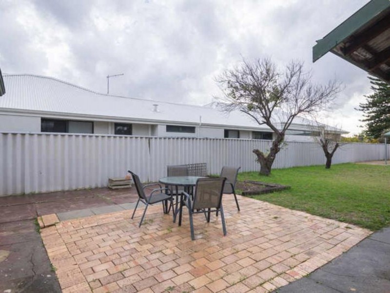 169 Knutsford Avenue, Rivervale WA 6103