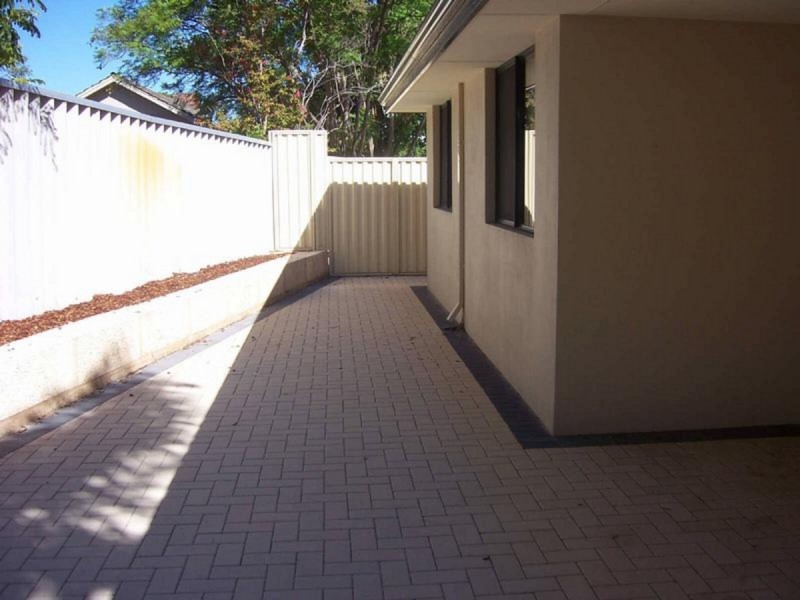 17A Harman Street, Belmont WA 6104