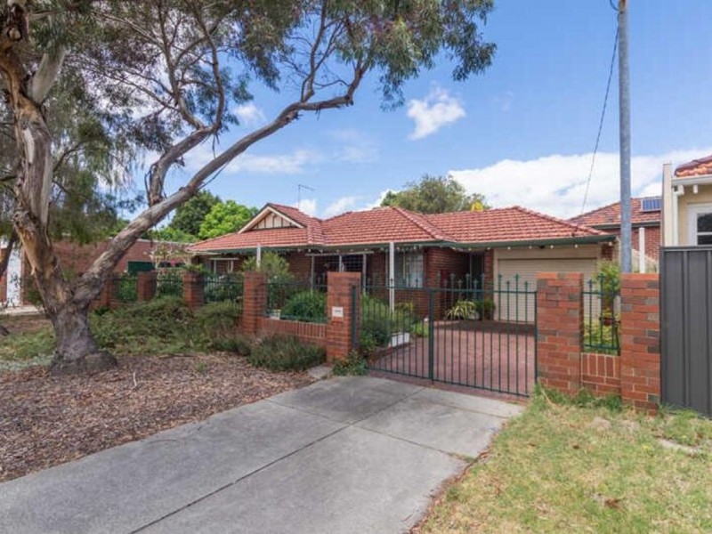 12 Buller Street, Inglewood WA 6052