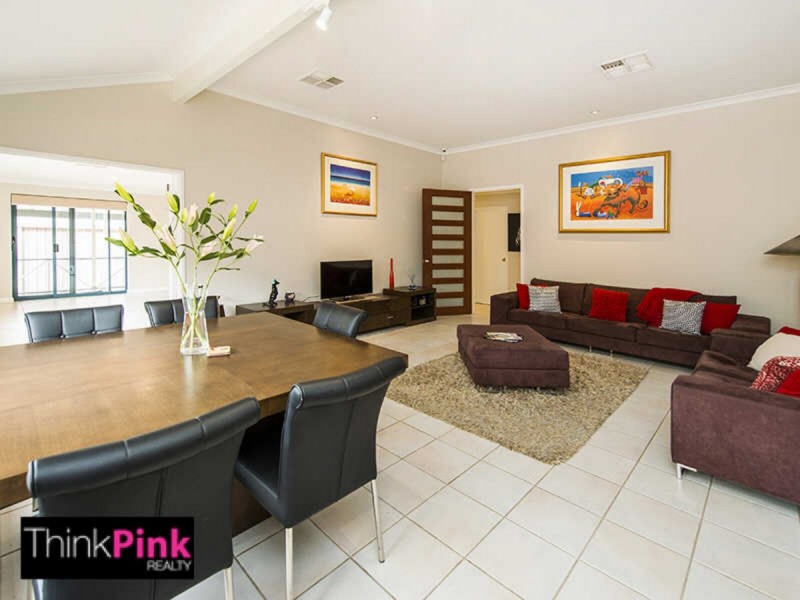 14 Armadale Road, Rivervale WA 6103