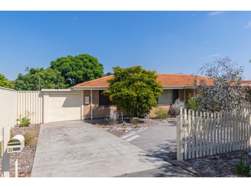 11 Apollo Way, Carlisle WA 6101